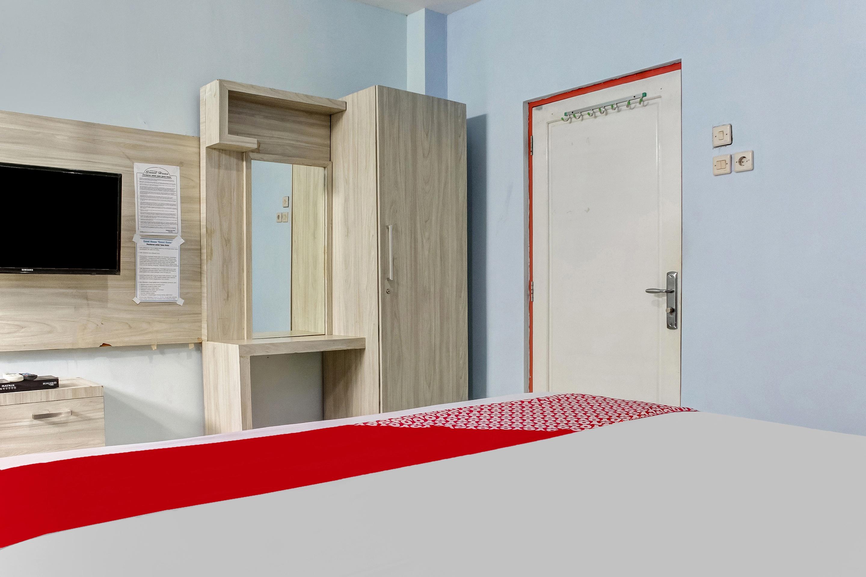 Super Oyo 3903 Sweethome Syariah Guesthouse Martapura  Exterior photo